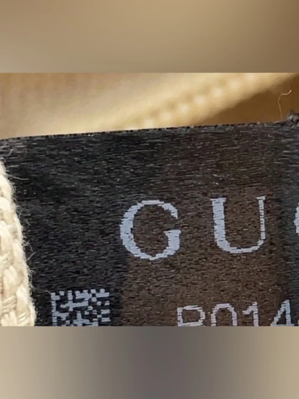 Gucci Brown Leather & GG Canvas Messenger Flap over monogram authentic Bag